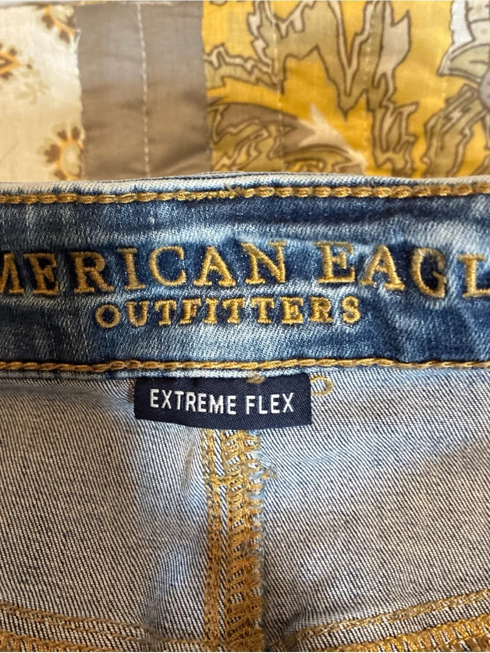 American Eagle Men’s Light Wash Distressed Jeans 30x30 Grunge Hippie Boho